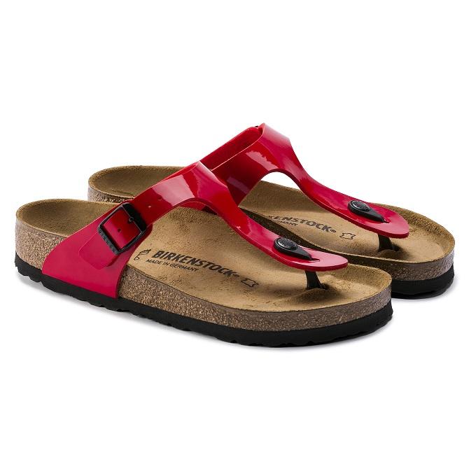 BirkenstockHi's tweet photo. The modern thong sandal 👡from Birkenstock. The Gizeh is an addictive classic with signature support and a refined, minimalist style.
 
Get more information about Gizeh Birko-Flor Cherry Patent 👉 https://t.co/FyDQpe02ab

#sandals #birkenstocksale #classicsandals #sandal #fashion https://t.co/ZlZL7VxDxX