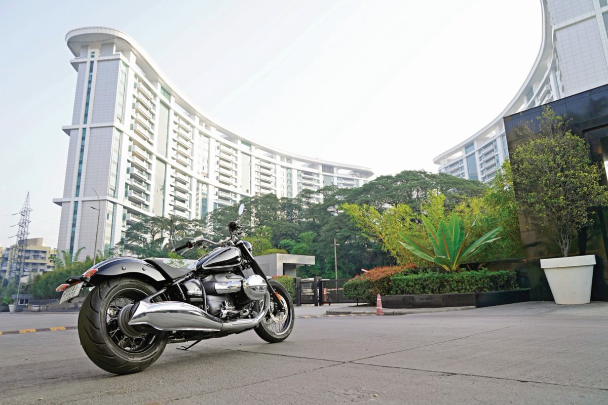 bikeindia's tweet photo. Fancy a big-cube cruiser? We've been at the helm of the new #BMW R 18 in special "First Edition" guise.  Here's the ride review: https://t.co/HRXI33p964

@BMWMotorrad_IN @bmwindia @BMWMotorrad #BMWR18 #R18FirstEdition #BigBoxer https://t.co/02HdBWDcs3