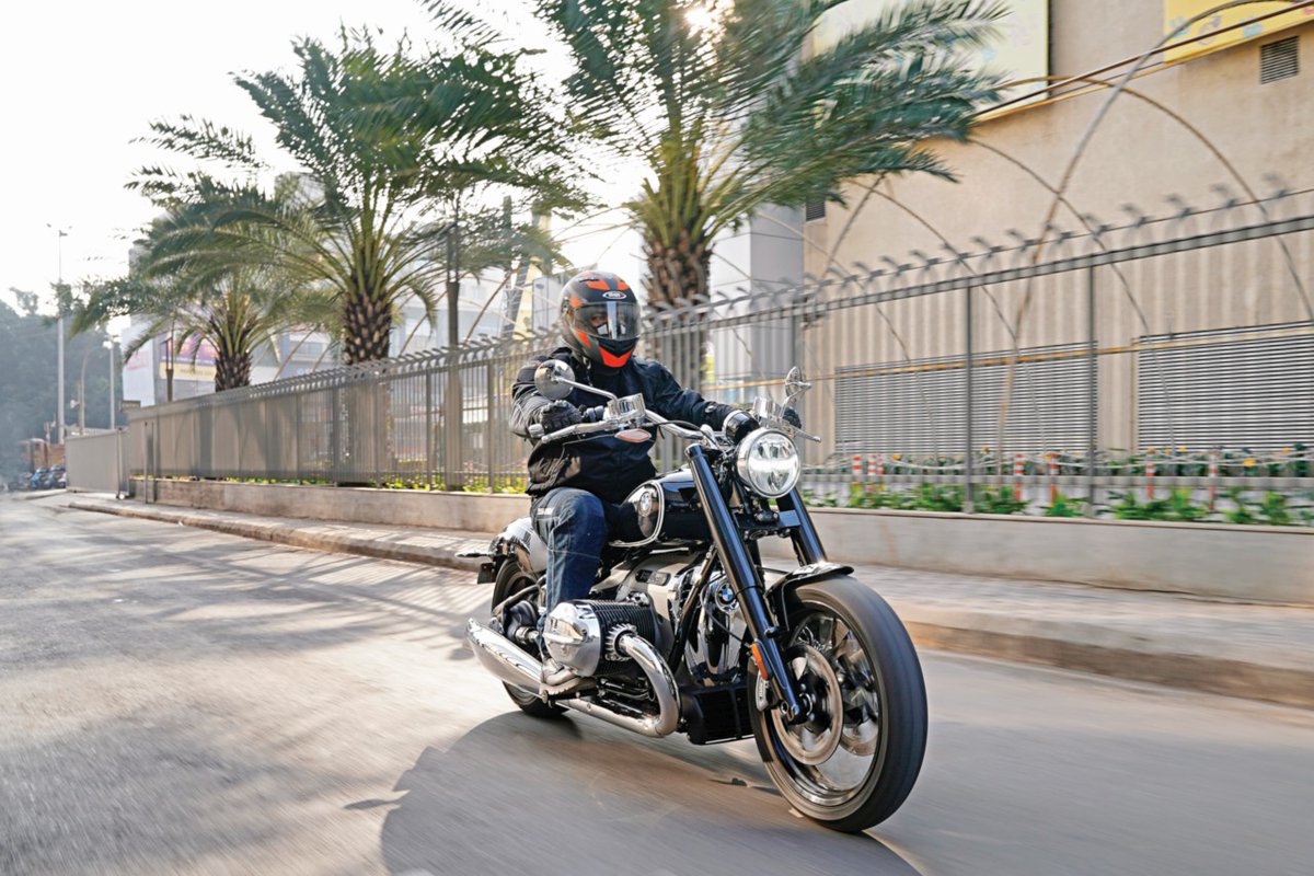 bikeindia's tweet photo. Fancy a big-cube cruiser? We've been at the helm of the new #BMW R 18 in special "First Edition" guise.  Here's the ride review: https://t.co/HRXI33p964

@BMWMotorrad_IN @bmwindia @BMWMotorrad #BMWR18 #R18FirstEdition #BigBoxer https://t.co/02HdBWDcs3