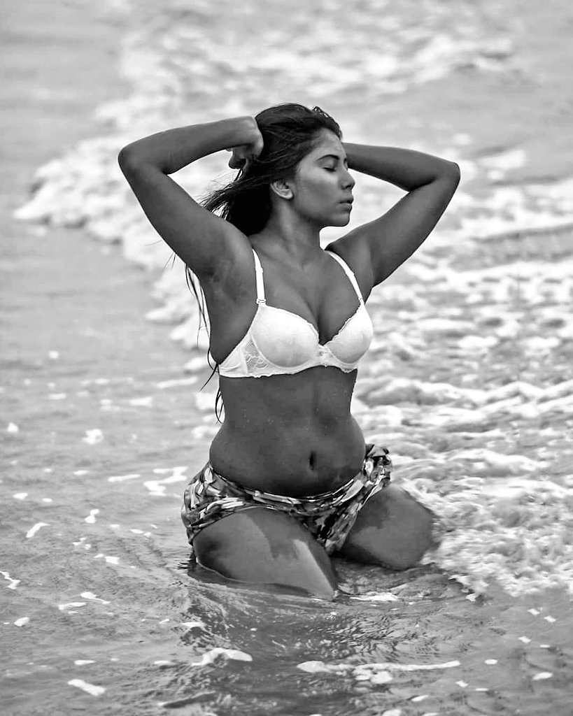Summer Vibes ❤️

© 2021 Aʙʜɪsʜᴇᴋ Dᴀs Pʜᴏᴛᴏɢʀᴀᴘʜʏ
ᴬᶰʸ ᵘᶰᵃᵘᵗʰᵒʳᶦᶻᵉᵈ ʳᵉᵖʳᵒᵈᵘᶜᵗᶦᵒᶰ ᶦˢ ˢᵗʳᶦᶜᵗᶫʸ ᵖʳᵒʰᶦᵇᶦᵗᵉᵈ

#waterfoam #wave #swimwear #swimsuit #bikini  #avisamrat #avisamratclicks #avisamratoriginals #thepixellence #boldfashion #lingerie