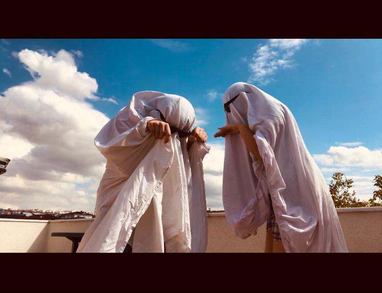 Mehlikafalan's tweet image. Geçen yazdan kalma bazı şeyler (flop kalmasın lütfen 🥺) #HelpMeUrgently