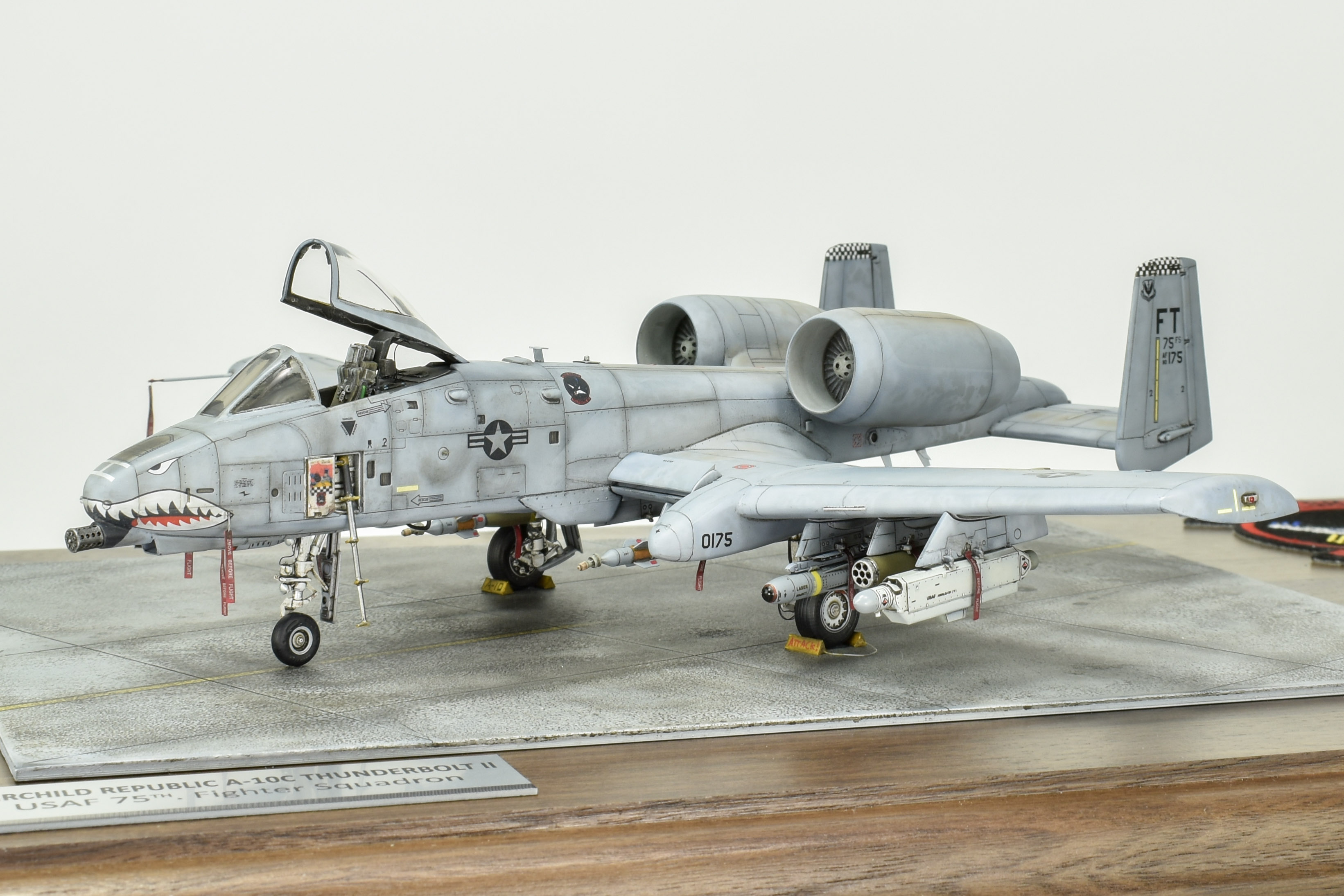 N/aw a-10a thunderbolt ii. A-10c thunderbolt. A 10c 1 48. А-10 thunderbolt ii 1/48. 2725 авиация a-10c "blacksnakes" (1:48).