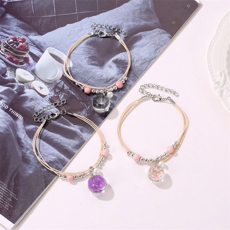 Accessories to be pretty  Bracelet1 for RM23 free postage Semenanjung Buy 2 and more will get discountAdd box : RM4 Material : Copper