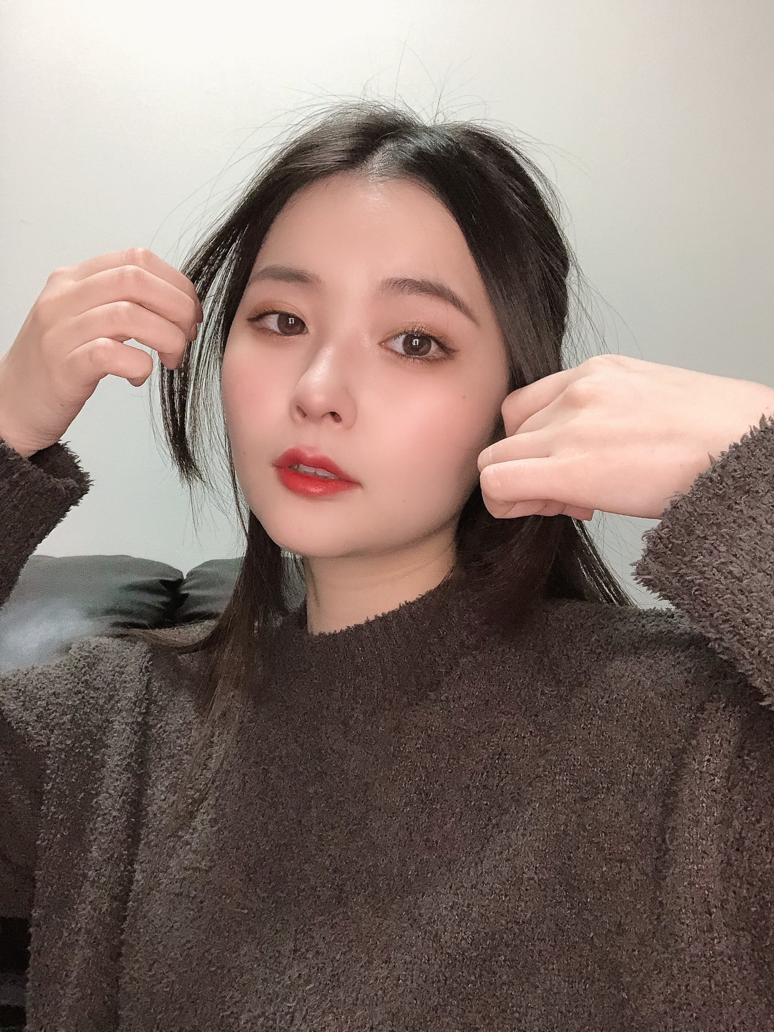 世菜 前髪なしハーフアップ模索中 世の中に前髪なしの髪型アレンジの 可愛くて簡単な方法少ないから ヘアアレンジは苦手意識ある 上手になりたいな T Co Cjybks3ve8 Twitter