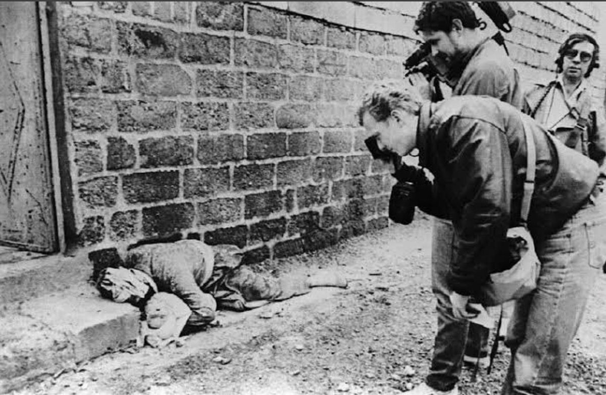 dilantanrklu's tweet photo. Ölümü bir elma kokusuna sığdırdılar... 
“Dayê bêhna sêvan tê.”
Komkujiya Helepçeyê di bîra kurdan de birînek kûr e.  #HalepceKatliamı https://t.co/XOfWoYMv7h