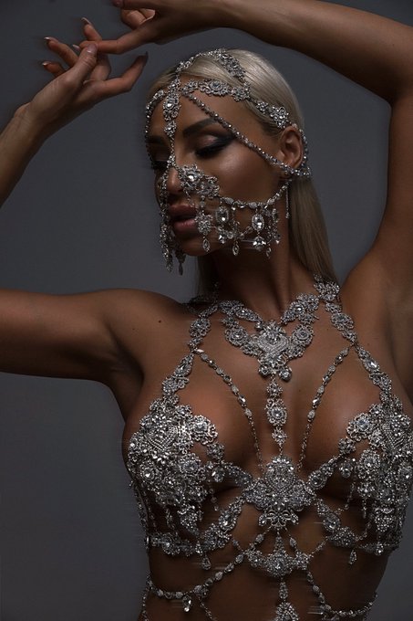 I am your Princess 💎 https://t.co/bAwb1QmYYH #nude #photodromm #mariadreamgirl https://t.co/DJ0ncrn7<a href="/tag/nude"class="tags">#nude</a><a href="/tag/photodromm"class="tags"><span>#photodromm</span></a><a href="/tag/mariadreamgirl"class="tags"><span>#mariadreamgirl</span></a>