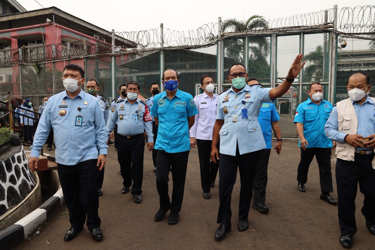 INFOBNN's tweet photo. Deputi Pemberantasan BNN Datangi Lapas Kelas 1 Cipinang https://t.co/7DHOjsNcFp https://t.co/x5CEkQznj8