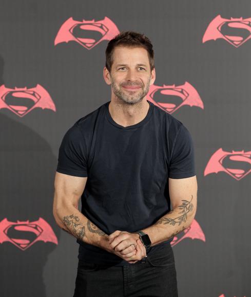 Cristianking995's tweet photo. Nuestros sueños y esperanzas viajan contigo Zack #ZackSnydersJusticeLeague #SnyderCut #RestoreTheSnyderVerse #ForAutumn #ForSnyder #ForTheSnyderVerse #ForDC https://t.co/tXItH2eXY3