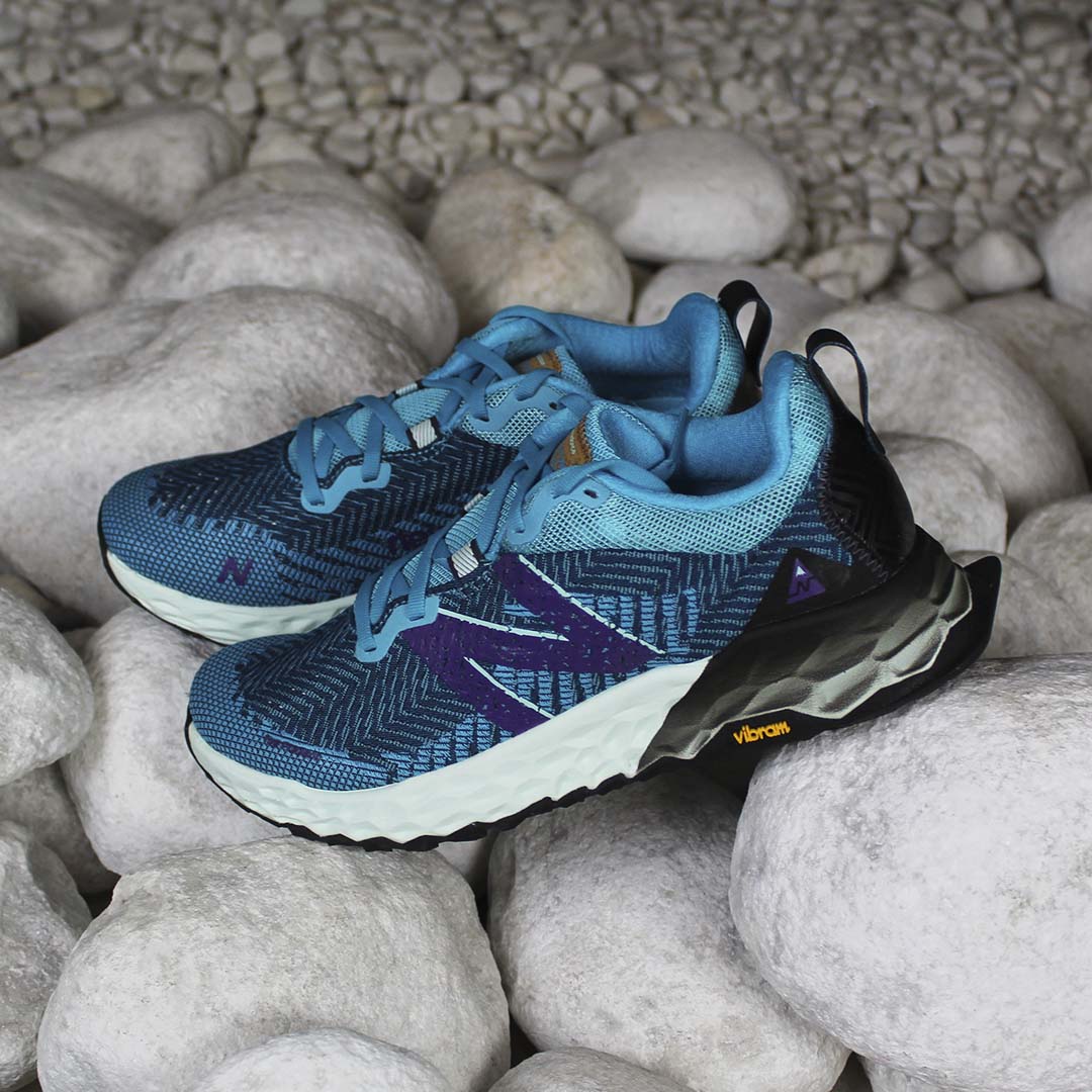 beurbanrunning's tweet photo. 💥 Las zapatillas Trail estrella de
#NewBalance, ¡las Hierro V6 para mujer!
👉 Malla de RipStop, tejido que te proporcionará durabilidad, sujeción y protección. Destaca su suela Vibram MegaGrip, una de
las mejores suelas que podemos encontrar.
#Trail #BeUrbanRunning #Running https://t.co/FiHTfLXlin