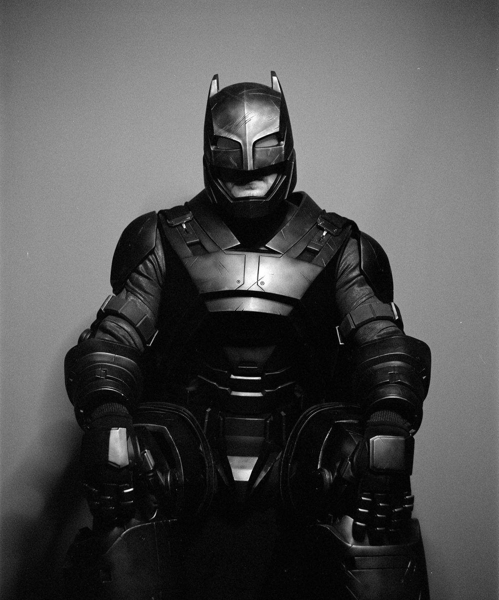 18 марта грядёт важное событие и наш главред/сценарист решил закосплеить и поддержать это дело)
#RestoreTheSnyderVerse #snydercut  

From Russia with Love 🖤
<a href="/ZackSnyder/">Zack Snyder</a>