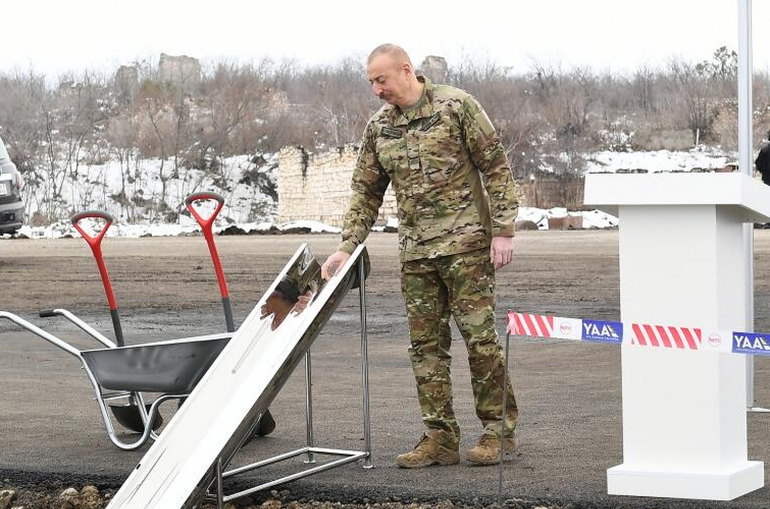 ArmNews_TV's tweet photo. Aliyev laid the foundation of the Fizuli-Hadrut highway in Nagorno Karabakh
#ArmNews #news #Artsakh https://t.co/daU6sG6I4b