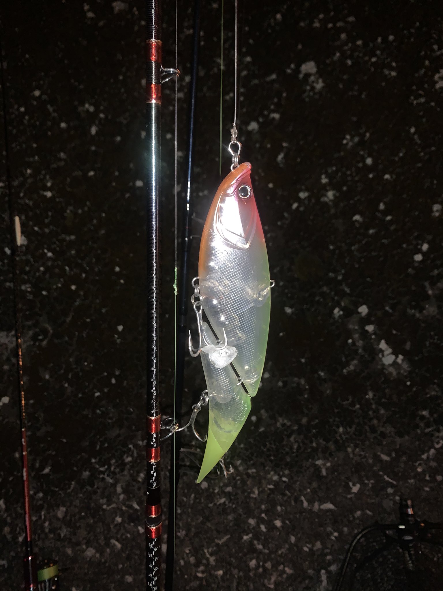 Seabass Hunter T ついに ついに やりました 念願の アカメ メーターオーバー いやー強い強い っと言うか今回よりビッグベイトで狙った ワールドシャウラも初遠征 初めての魚がメーターアカメ橋脚より引き剥がし成功思った通りの展開となった