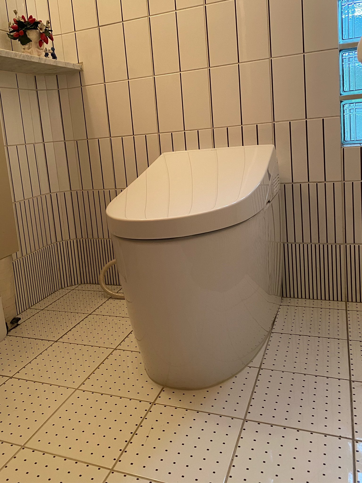 Dimple君 便器の交換 個人的に好きだったtoto のワンピース便器 C406からこちらも好きな便器 ネオレストah2wへ交換しました T Co Ivdl3gme8p Twitter