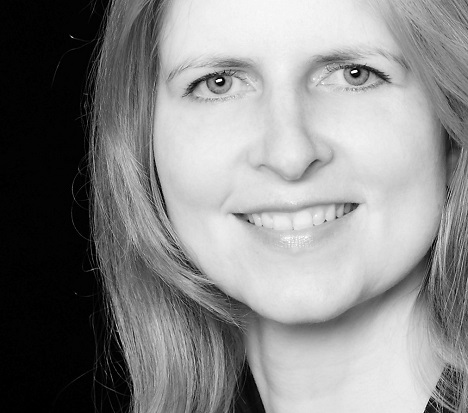 Corinna Wartenberg tritt zum 1.4.2021 ihre Tätigkeit als Geschäftsführerin der Viba Sweets GmbH an. Die 40-Jährige wird für die Bereiche Vertrieb und Marketing ebenso verantwortlich sein wie für die Umsetzung einer Nachhaltigkeitsstrategie. markenartikel-magazin.de/_rubric/detail… <a href="/vibasweets/">Viba sweets</a>