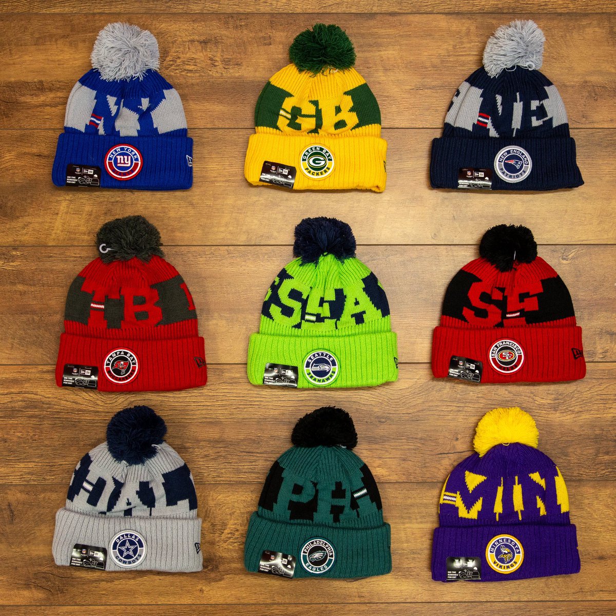 I’ve teamed up with <a href="/USASportsMerch/">USA Sports</a> to give away an NFL knit hat of your choice! 

To enter:
- Follow me (<a href="/NFLGirlUK/">Liz Fox | Former Writer & Podcast Host</a>) and <a href="/USASportsMerch/">USA Sports</a>.
- RT this tweet (do not quote retweet)
- Comment with your team

Winner announced after 7pm on 21 March.

🛒 adtr.co/7E4cvb