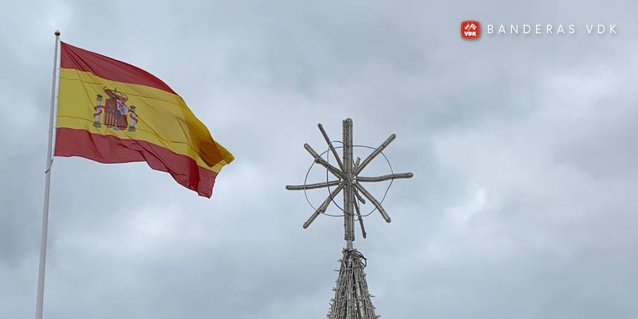 BanderasVDK's tweet photo. ¿En qué te puede ayudar una #bandera de exterior?

Es la mejor forma de llamar la #atención a las personas de alrededor. Sirve para crear un impacto positivo de su #imagen comercial o de la #empresa, mostrando el cuidado estético del lugar.

#banderasVDK https://t.co/a9EQ1sUWqB