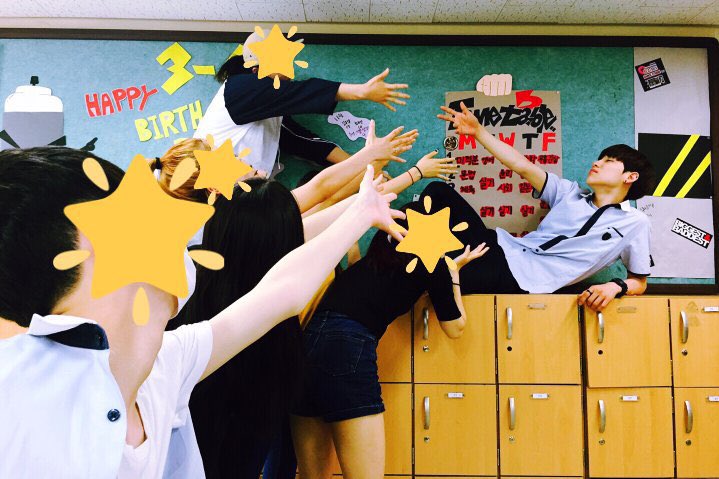 ab6ixalute's tweet photo. PREDEBUT WOONG😭😭 https://t.co/TEAXG412su