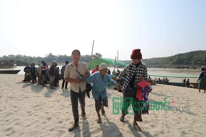 The Junta terrorists  and Kachin Freedom Military KIA were involved in a 100 months old child yesterday (march15) at 5pm near Gway Htaw village and villages above Myit Sone yesterday after fighting in village &amp; 200 who avoided military.
#WhatsHappeningInMyanmar
#Mar16Coup