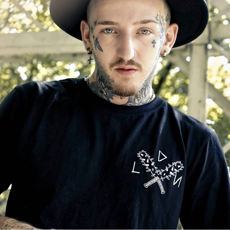 Old - but gold! Thanks to <a href="/ayootatted/">ayootatted</a> repping one of our fave tees! 🔪

The trust tee - Find it @ hydefastlondon.com/product/men/ma…

#hydefast #hydefastlondon #hydefasldn #tshirt #trust #tee #madetolast #balaclava #tattootshirt #tattoostyletshirt #tattooclothing #tattooapparel #inked #ink