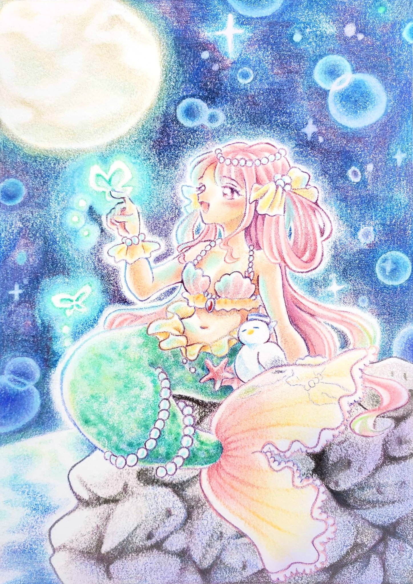 みこと 作業中 Artslabo 様主催の企画展 羽としっぽ展 のイラストです 後ほど詳細載せます 明日からです 遅い告知 人魚姫ちゃんです 夜空きらきらさせすぎちゃった気がします T Co 1rjlsvh3k2 Twitter