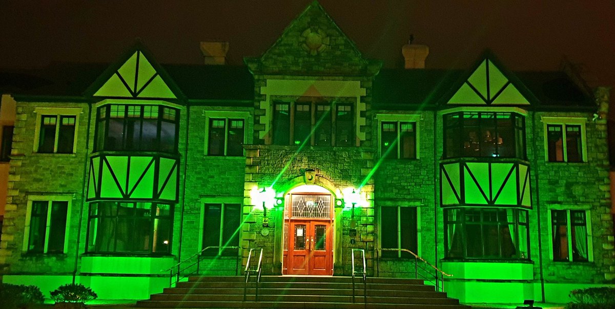 Original Irish Hotels tweet media