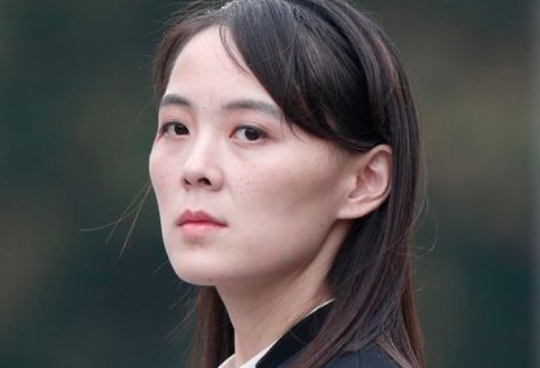 Kim Jong un's sister threatens US in rare intervention amid 'power struggle'