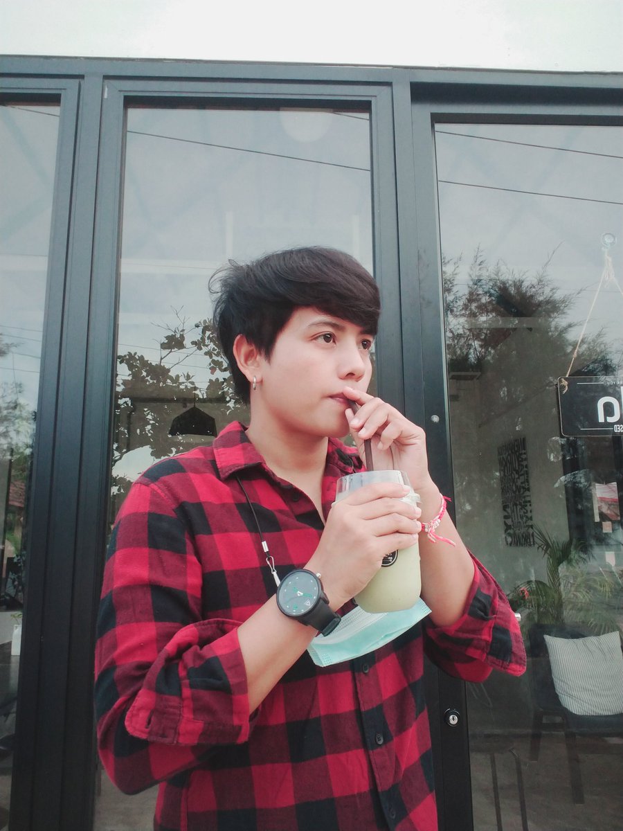 Chaykik69's tweet photo. ไม่กล้าสอนใครหรอกคับ ขนาดอยากรู้อะไรยังถามgoogle อยู่เลย 🤔🤦😁

#แคป���ั่นแรงๆ #แคปชั่น #แคปชั่นเด็ด #แคปชั่นโสด #มุขเสี่ยว #คำคม #แคปชั่นเพ้อ #แคปชั่นเหงา #แคปชั่นอ่อย #แคปชั่นกวนตีน #แคปชั่นจังไร #คำคมวงเหล้า #แคปชั่นเสี่ยว #แคปชั่นตลก #แคปชั่นความรัก #แคปชั่นโดนๆ #แคปชั่นแรงๆ https://t.co/C9NOXzmQWR