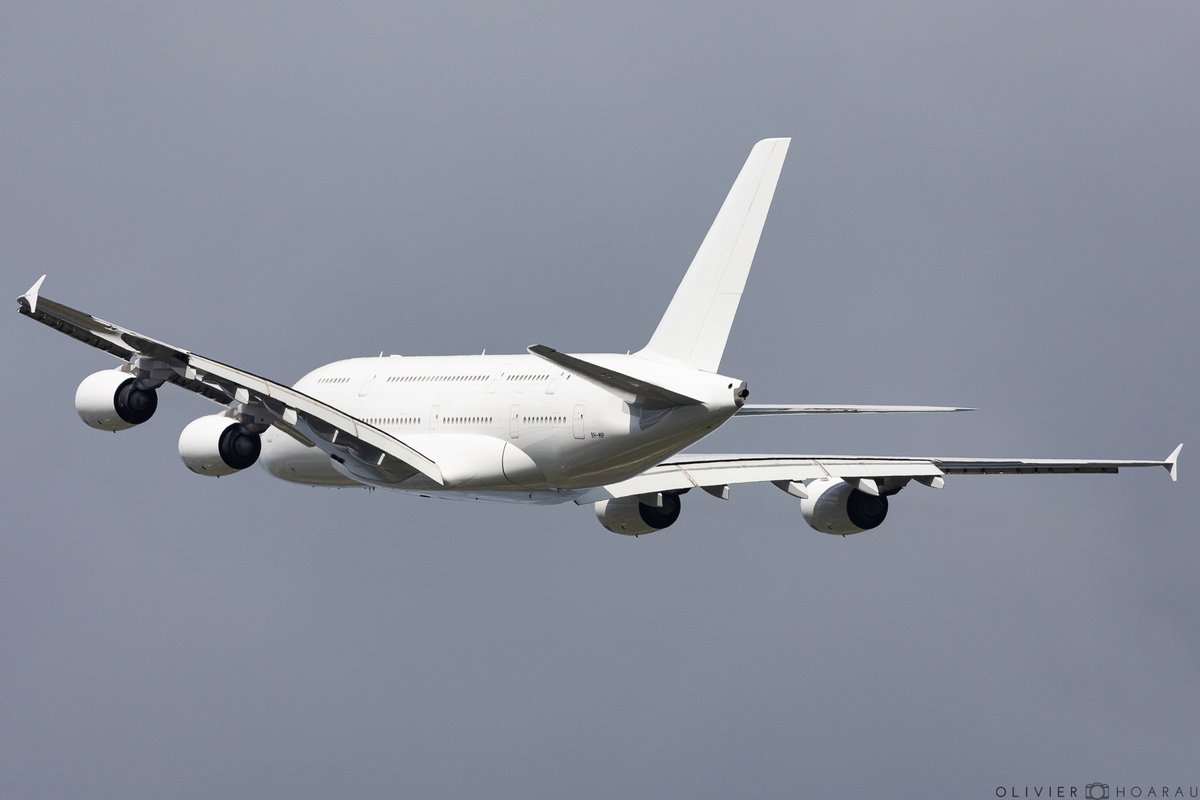 OlivierHoarau's tweet photo. ✈️This morning an #A380 took off from @aeroport_tls for @AeroportLourdes 🛫 Hope we will see you in the sky again #9hmip 💪✈️
#Airbus #Avgeek #Takeoff #Aircraft #Wemakeitfly #Wemadeitfly #Flya380 #Toulouse #Airport #Tarbes https://t.co/sJogU8UMCs