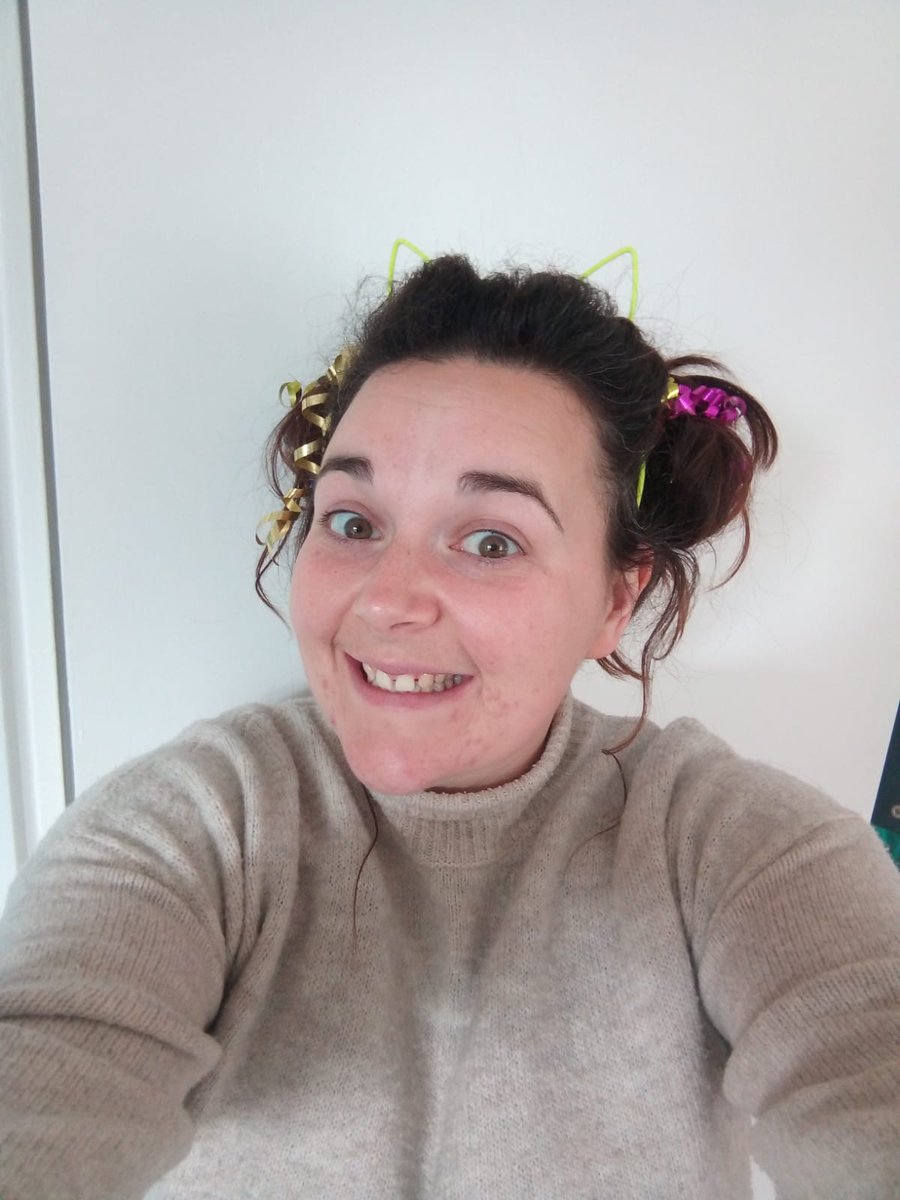 Snoweee's tweet image. Today's the day! Here I am with #Hair2Care for young carers action day! @mytime_charity 

Text HAIR2CARE To 70460 to donate £5 or click the link below...
justgiving.com/campaign/hair2…

#Hair2Care #YoungCarersActionDay #MYTIME2Care