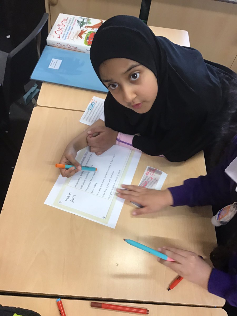 FreeholdC's tweet photo. Year 2 have had some brilliant discussions in Reading - we used clues in the text to suggest the meanings of word and built on what our friends said. #fedinfacts then allowed us to learn the correct meaning 🗣👍🏽 @voice21oracy @FocusTrust1 #caredarefairshare #oracy https://t.co/AecPtRUzJ4