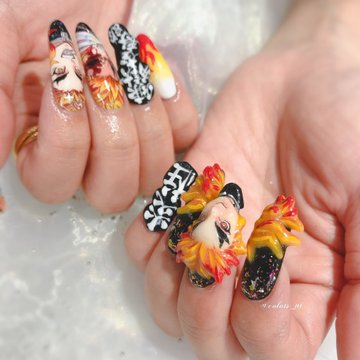 痛ネイル はじめました