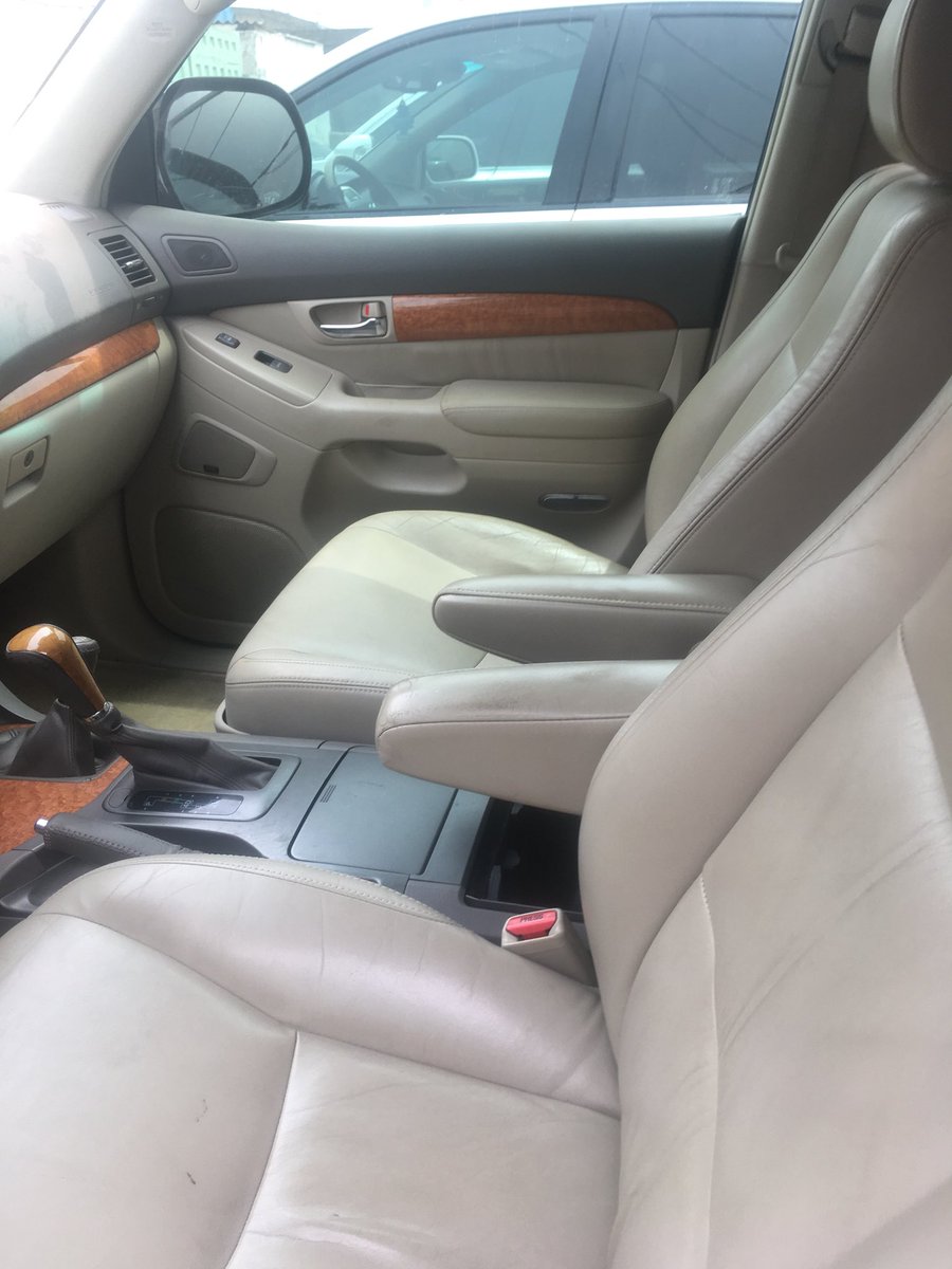 OrcbLimited's tweet image. Lexus GX470 07 model Tokunbo, price: 6.5m but negotiable, if interested call 08180910184