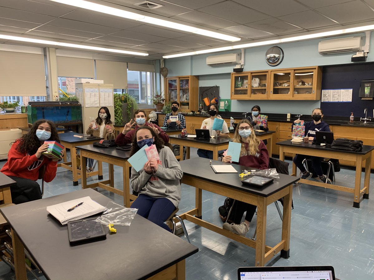 Mission accomplished! We asked <a href="/MHSClassOf2021/">MHS Class of 2021</a> who were their fave teachers (w/o telling them why!) &amp; we reached out to teachers, district-wide! Months of secret planning culminated in 2 days of special deliveries from teacher -> senior! #mineolaproud #onela2tr1de <a href="/mineolahs/">Mineola High School</a>