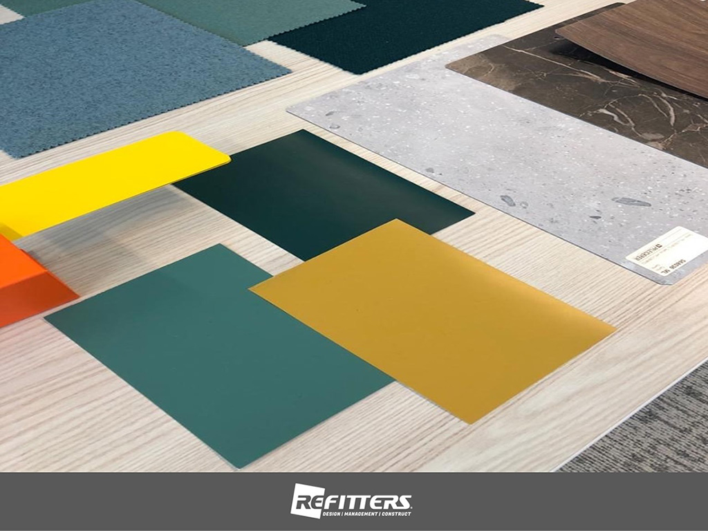 Refitters_'s tweet image. Een moodboard is meer dan een mooie compilatie van materialen en afwerkingen. Het is de basis van elk interieur ontwerp, een tool om wensen van opdrachtgevers visueel te maken. Verhuisplannen of wilt u uw bestaande kantoor opnieuw laten inrichten? refitters.nl/contact/