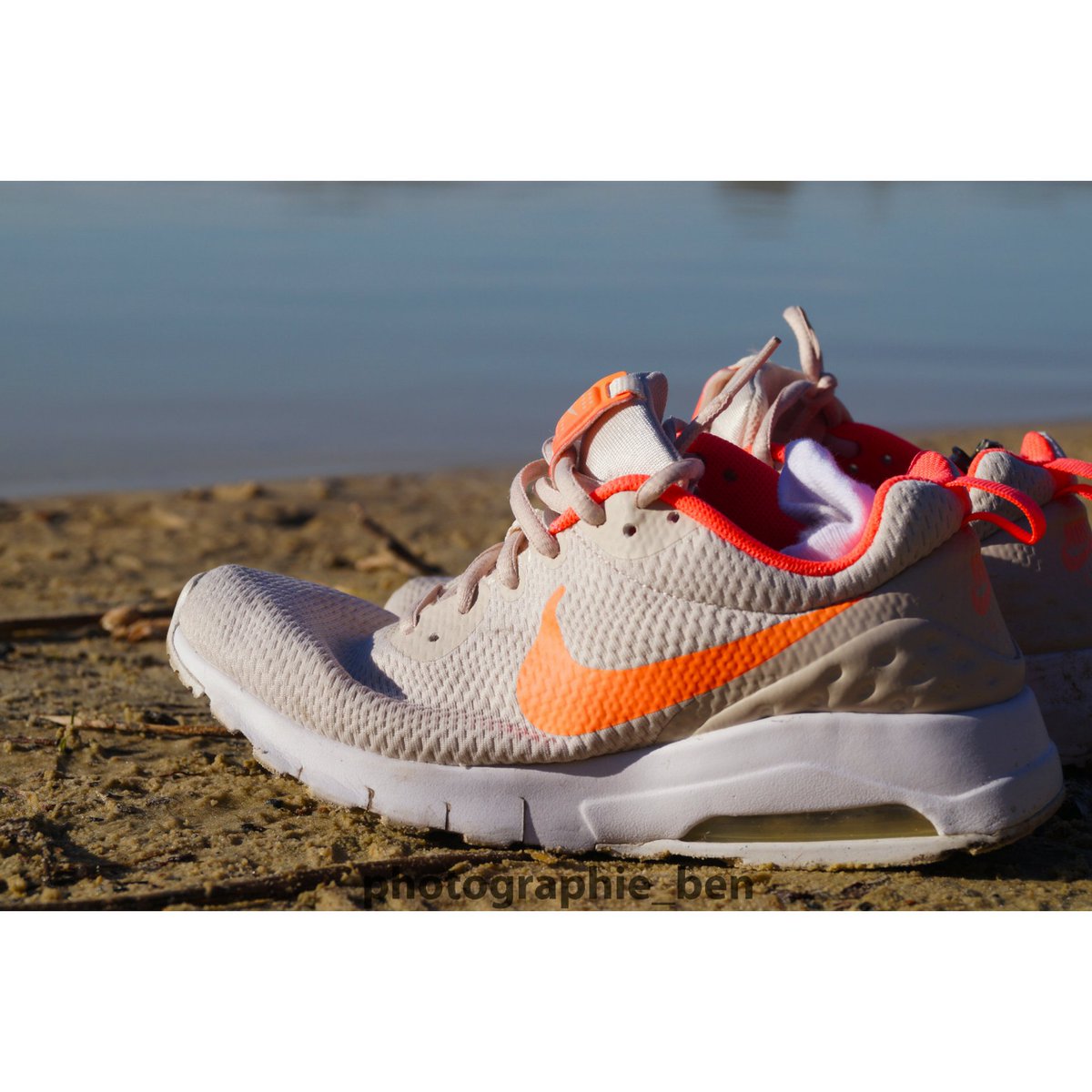 ben_pfleger's tweet photo. #hobbyfotografie #hobbyphotography #amateurphotography #sonyalpha #sonyalpha58 #sony #photoshop #schuhe #shoes #nikeshoes #nike https://t.co/AzSfQTbZuh