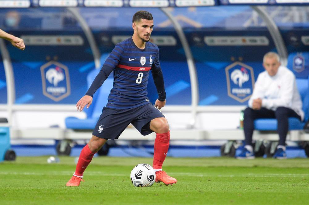 Laformation69's tweet image. #Houssem #Aouar est séléctionner avec l'équipe de France espoirs pour l'Euro U21. Félicitation à notre gones qui avait déjà effectué une sélection chez les A et qui est bien installé dans l'effectif lyonnais.