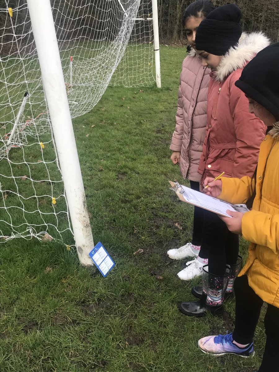 WodensfieldPri's tweet photo. A super morning of @CCOrienteering with Year 6. #Bluecourse #year6 #courseA attempted and completed. Great #teamwork #collaboration and #mapwork #PhysicalActivity #outdoors #Maths #crosscurricular 🧭 https://t.co/wx6SVWksM9