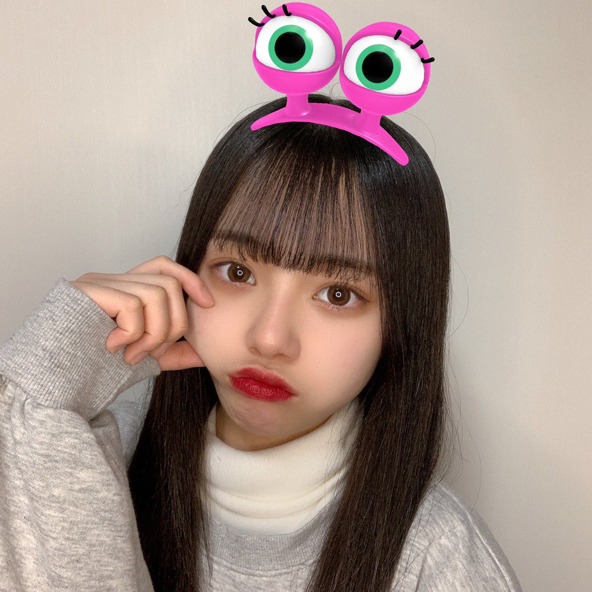 Snow App Official 目玉カチューシャスタンプ タップすると色が変わるよ 複数人で撮るのも可愛い Snow App Official 目玉カチューシャスタンプ タップすると色が変わるよ 複数人で撮るのも可愛い