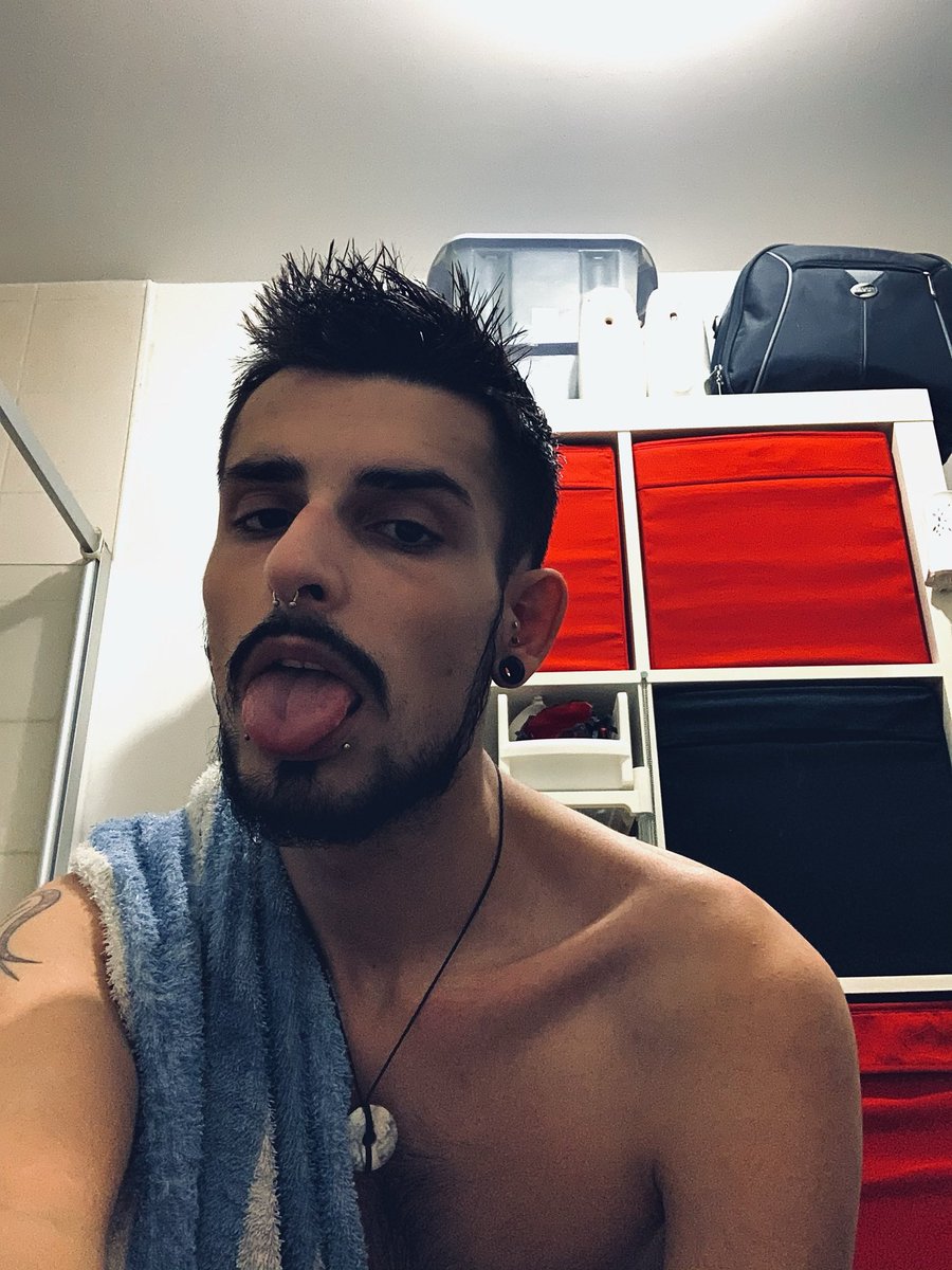 Lvm3nHist0ir3's tweet photo. My turn ππΌπ΅πΉπ©πͺππΌ
#PortugueseTakeOver #GermanTakeOver https://t.co/P4g1WXfj5s