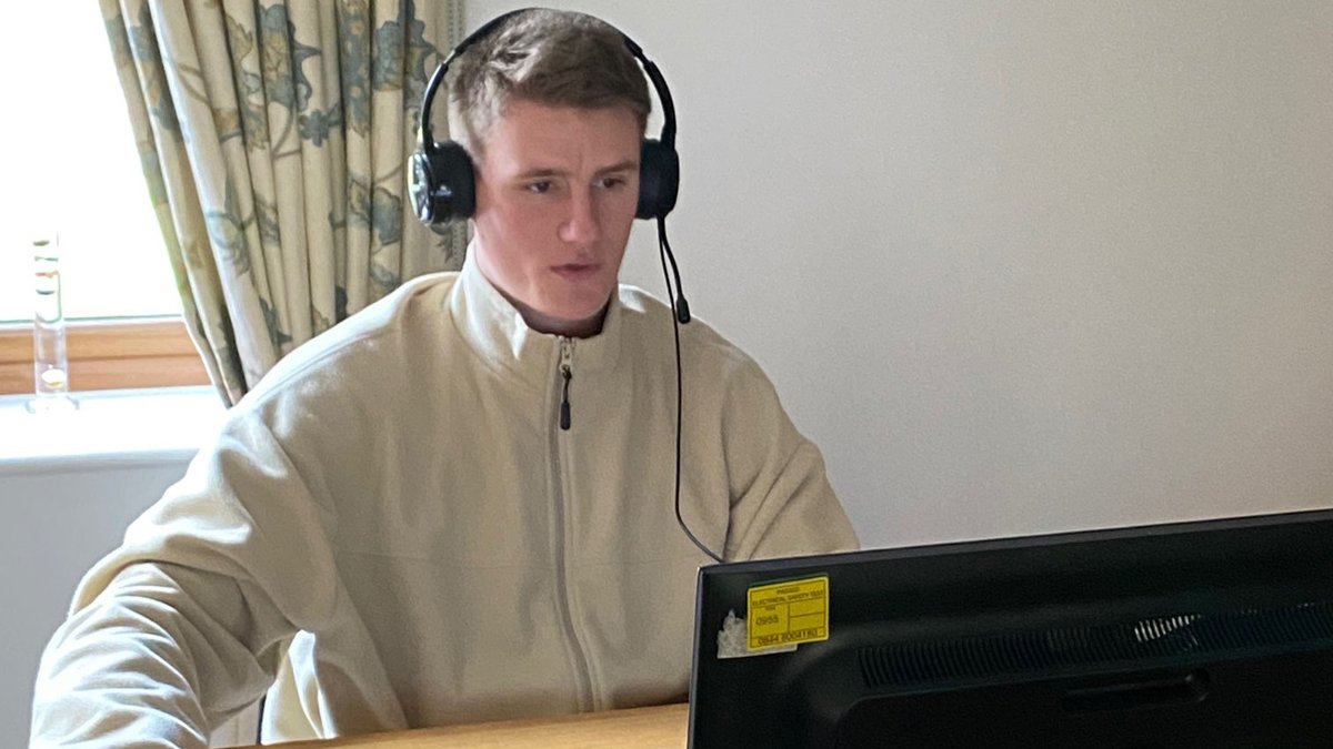 BespokePR's tweet image. Exactly a year after vacating the office due to COVID-19, our Account Executive Morgan Sheppard kicks-off our latest blog, discussing life in PR and within The Bespoke Group during these uncertain times. Read the blog here: bit.ly/3vt1uH5