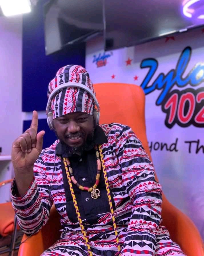 Bob Afibi (@bafibi) on Twitter photo Tuesday edition of the #Taxidrivershow pon <a href="/zylofon1021fm/">ZYLOFON FM</a> with the #Gagamel <a href="/Blakkrasta/">BLAKK RASTA</a> feel de real vibes #1MAD <a href="/kobbyskary/">πππ§πππππͺ ππππ£πͺ π¬ππ―</a> @The_Evangelist3 <a href="/nat_ebube/">π΅ππ π¬ππππ π«πππ π¬π</a> <a href="/BlakkLionDeGen/">FreeDaStreets</a> <a href="/BORBOR_SLY/">BORBOR_SLY(THE RICE π SELLER INSIDE TESHIE PENNY)</a> <a href="/ODoabil/">RasOsagyefoDoabilTindandoogGumahDokYinzorbil!</a> Tuesday edition of the #Taxidrivershow pon <a href="/zylofon1021fm/">ZYLOFON FM</a> with the #Gagamel <a href="/Blakkrasta/">BLAKK RASTA</a> feel de real vibes #1MAD <a href="/kobbyskary/">πππ§πππππͺ ππππ£πͺ π¬ππ―</a> @The_Evangelist3 <a href="/nat_ebube/">π΅ππ π¬ππππ π«πππ π¬π</a> <a href="/BlakkLionDeGen/">FreeDaStreets</a> <a href="/BORBOR_SLY/">BORBOR_SLY(THE RICE π SELLER INSIDE TESHIE PENNY)</a> <a href="/ODoabil/">RasOsagyefoDoabilTindandoogGumahDokYinzorbil!</a>
