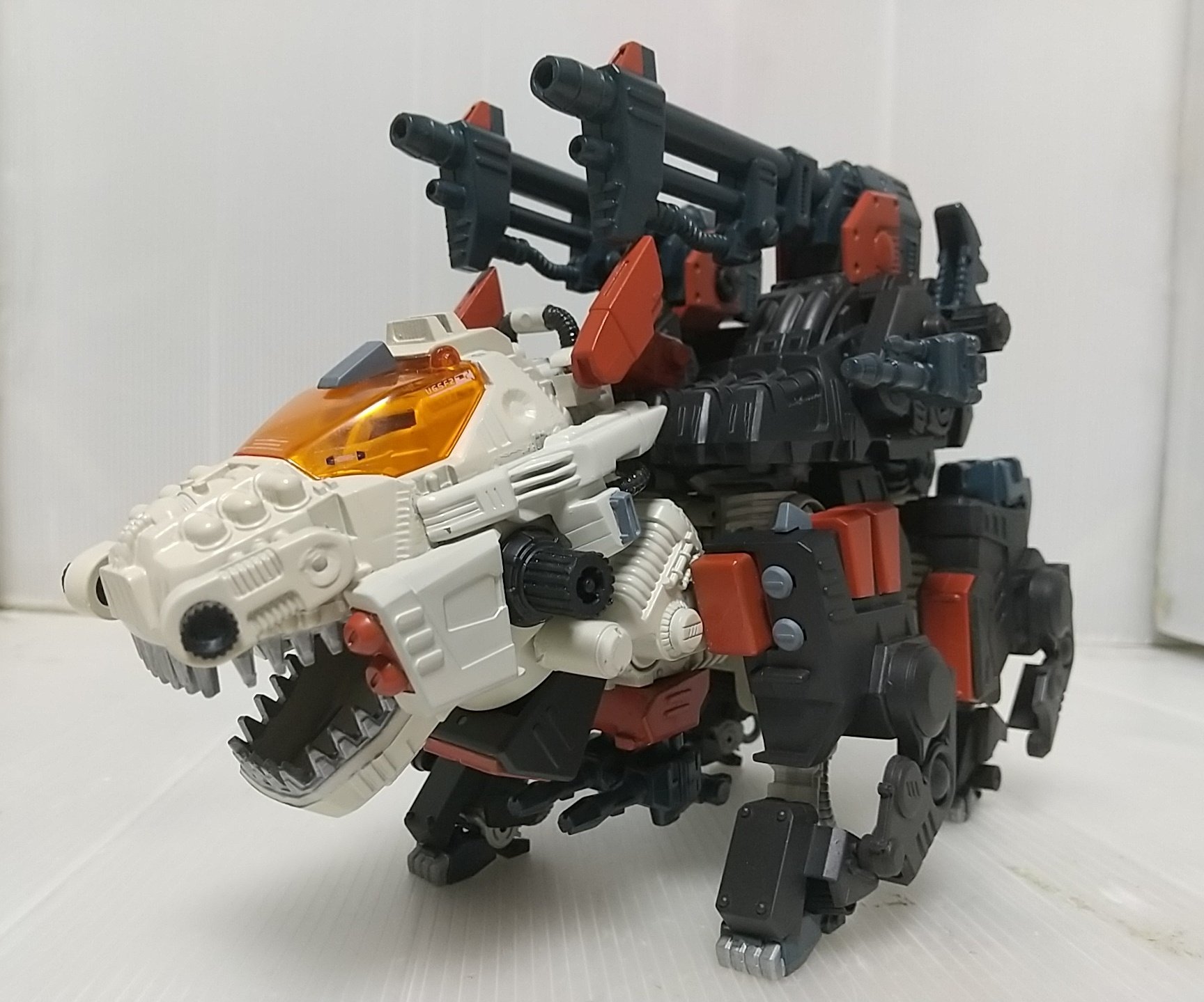 新品、未使用品 ゾイド コマンドウルフ ホロテック www