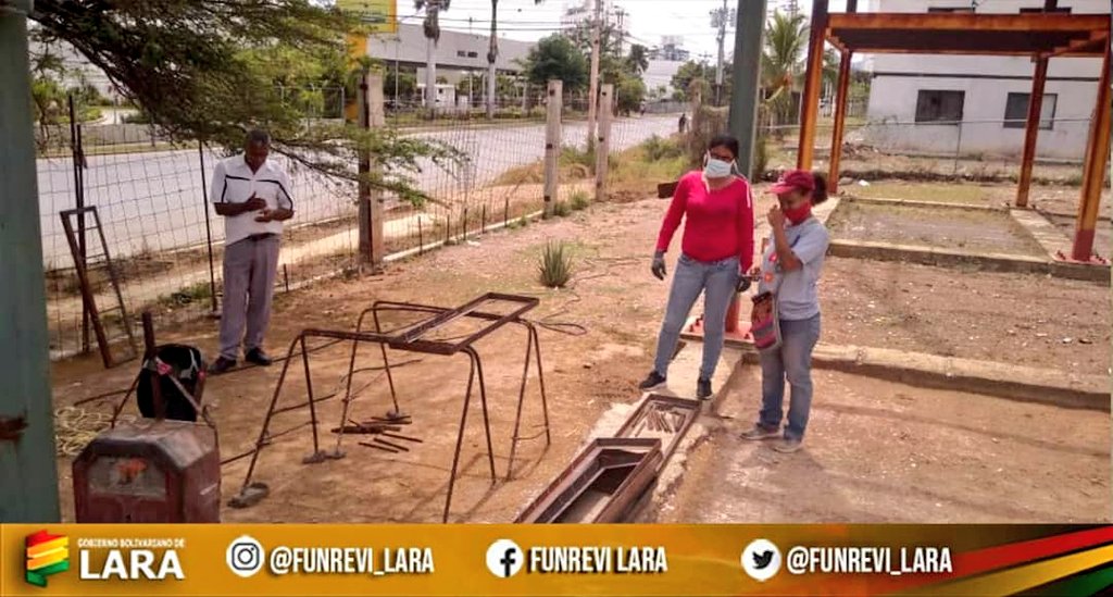 Funrevi_Lara's tweet photo. #16Mar Cumpliendo con las normas de bioseguridad el Viviendo Gualdron, Ciudad Bicentenaria, Mcpio Iribarren, activo en la revisión de tuberías de aguas blancas y servidas de las torres 14 y 15
@AdolfoP_Oficial @Funrevi_Lara @Minhvi_Oficial @gobiernodelara @secretariaopsv #Funrevi https://t.co/NE8pjjXXso