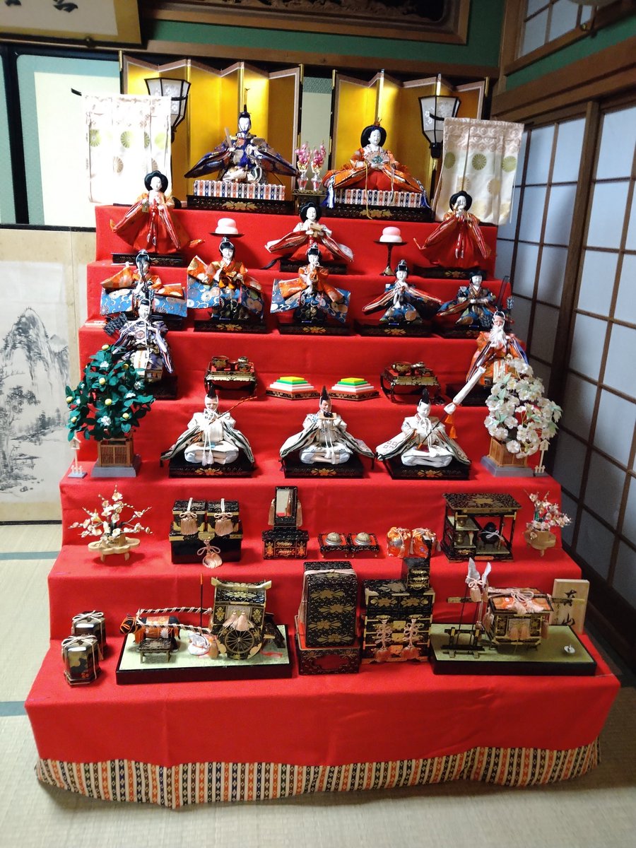 ট ইট র たんたん まちカフェ かなんぼ山 は石川県小松市観音下町はにあります 山里の静かな処 昔はここの石切場から全国各地に建築材料として運ばれました 現在も国会議事堂 や帝国ホテルにも使われていたそうです ます ট ইট র たんたん まちカフェ かなんぼ山 は石川県小松市観音下町はにあります 山里の静かな処 昔はここの石切場から全国各地に建築材料として運ばれました 現在も国会議事堂 や帝国ホテルにも使われていたそうです ます
