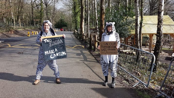 WoodlandCoffee's tweet photo. π¦ This #Zebra Needs A #Crossing! π¦
Unusual activity in @Ecclesallwoods.
Highlighting #Petition for Safe Road Crossings on Abbey Lane.
Sign & Share here: https://t.co/FdU0OYxNuN
We're OPEN: Tues-Sun / 10am-4pm.
#Lockdown3 / #Takeaway Only / Queue #2MetresApart
#SheffEvents https://t.co/LXZB6eHmQf