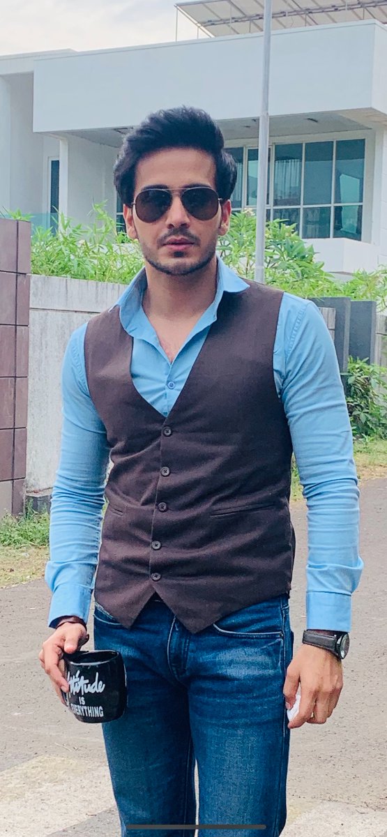 Ishq par zor nai ..930 pm mon-fri on <a href="/SonyTV/">sonytv</a> ..#ahaan vir Malhotra