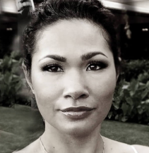 Chris Walch is co-founder and COO of Red alumnus <a href="/LifeScoreMusic/">LifeScore</a> through which she and the team are bringing high quality reactive audio into our everyday lives #IWD2021