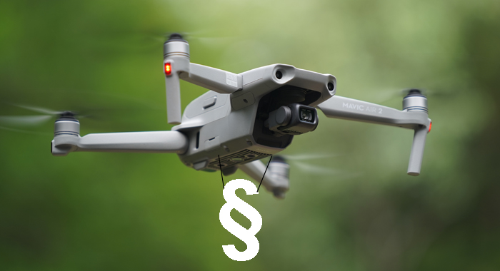 #Drohnen erreichen immer größerer Beliebtheit. Doch was ist erlaubt und wer darf die Drohnen überhaupt fliegen lassen? Wir haben die rechtlichen Fragen für euch in unserem Blogbeitrag zusammengefasst.✈
 grube.de/blog/rechtlich…