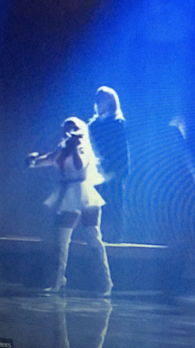 ariana_butera27's tweet photo. when #scammys can't afford Ariana Grande to play the instrument ๐ญ๐ญ
#SCAMMYSOUT https://t.co/aOASc9ibV6