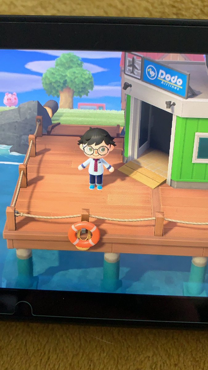 Bmaximilien's tweet photo. @DodoCodesFR #DodoCodesFR #ACNH #AnimalCrossingNewHorizons #AnimalCrossing #Switch
Salut ร tous! Hello everybody !
Mon code pour ami
sw-5087-6717-7301 suivez mois sur tweeter ๐คฃ https://t.co/PQdS42yWoL